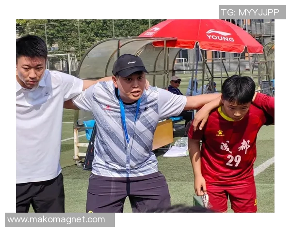 武汉足球队的节奏变革引发热议推动城市足球新发展
