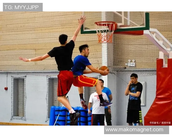 深圳篮球队在篮球团队协作排行榜中荣获第八名展现出色团队精神与实力 深圳篮球队在篮球团队协作排行榜中荣获第八名展现出色团队精神与实力