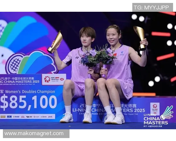 羽毛球战术排名揭晓深圳羽毛球队荣获第三名引发关注 羽毛球战术排名揭晓深圳羽毛球队荣获第三名引发关注